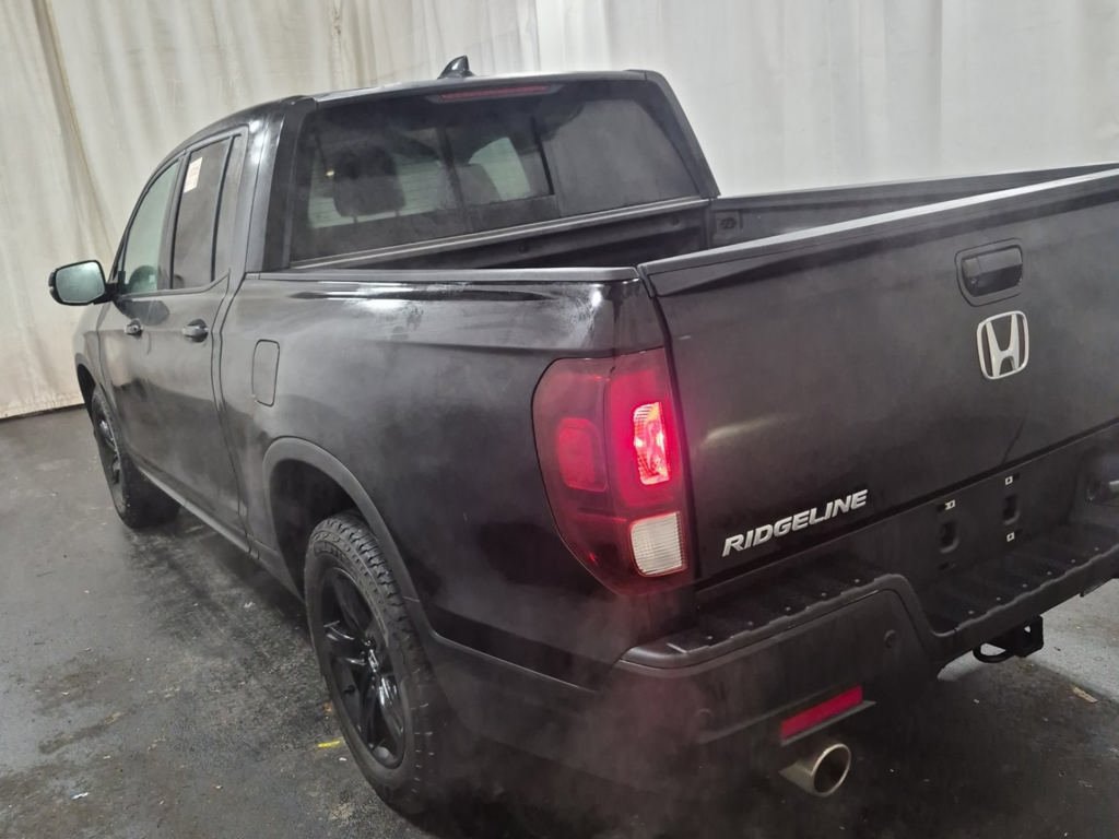 Used 2023 Honda Ridgeline Black Edition image 2