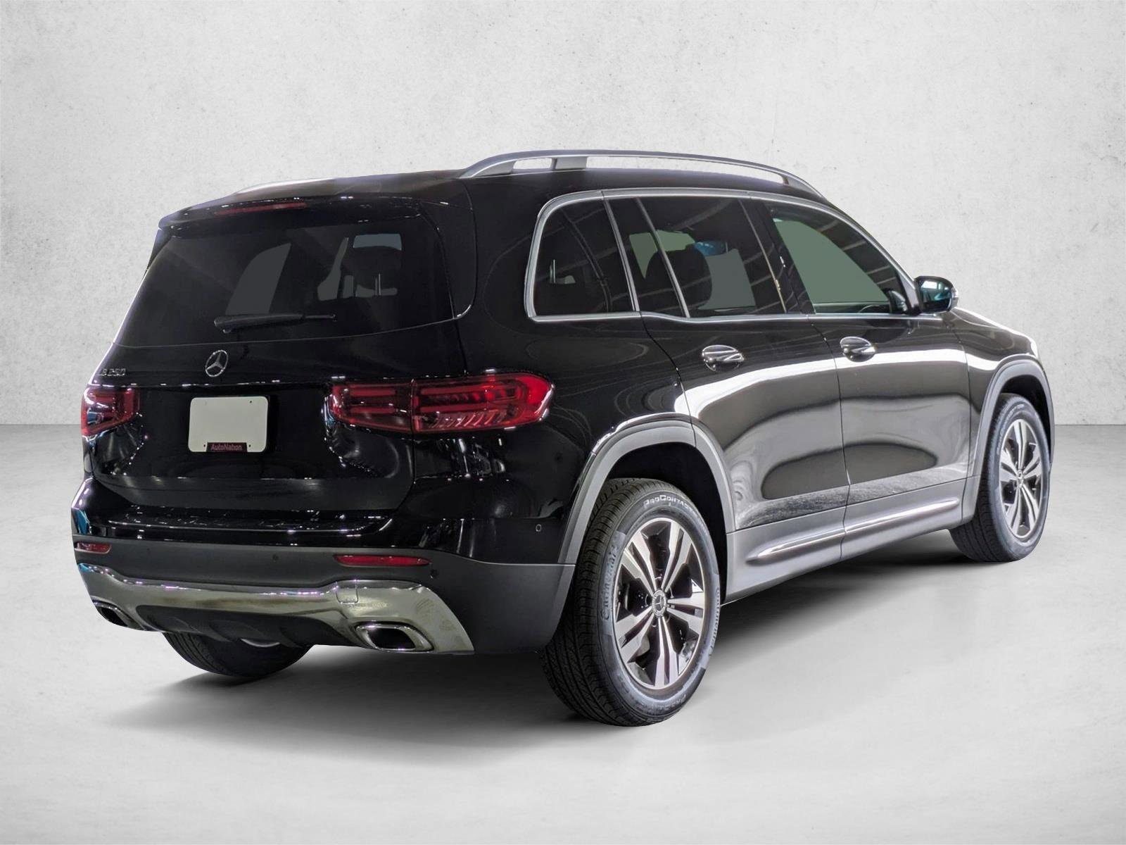 Certified 2025 Mercedes-Benz GLB 250 image 5
