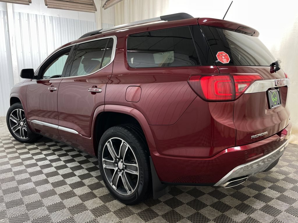 Certified 2018 GMC Acadia Denali w/ Technology Package AWD/4WD image 23
