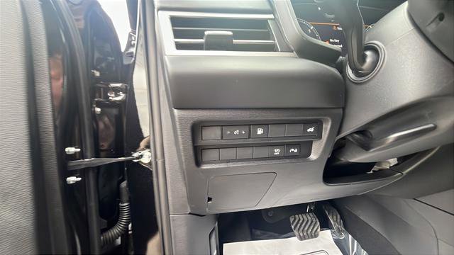 New 2026 Nissan Rogue SL AWD/4WD image 11