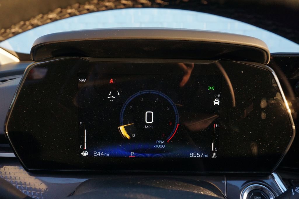 Used 2026 Chevrolet Trax ACTIV w/ Sunroof Package FWD image 21