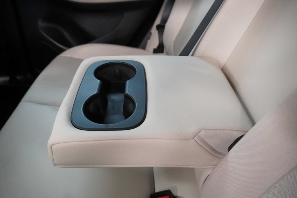 Used 2022 Buick Encore GX Select AWD/4WD image 29