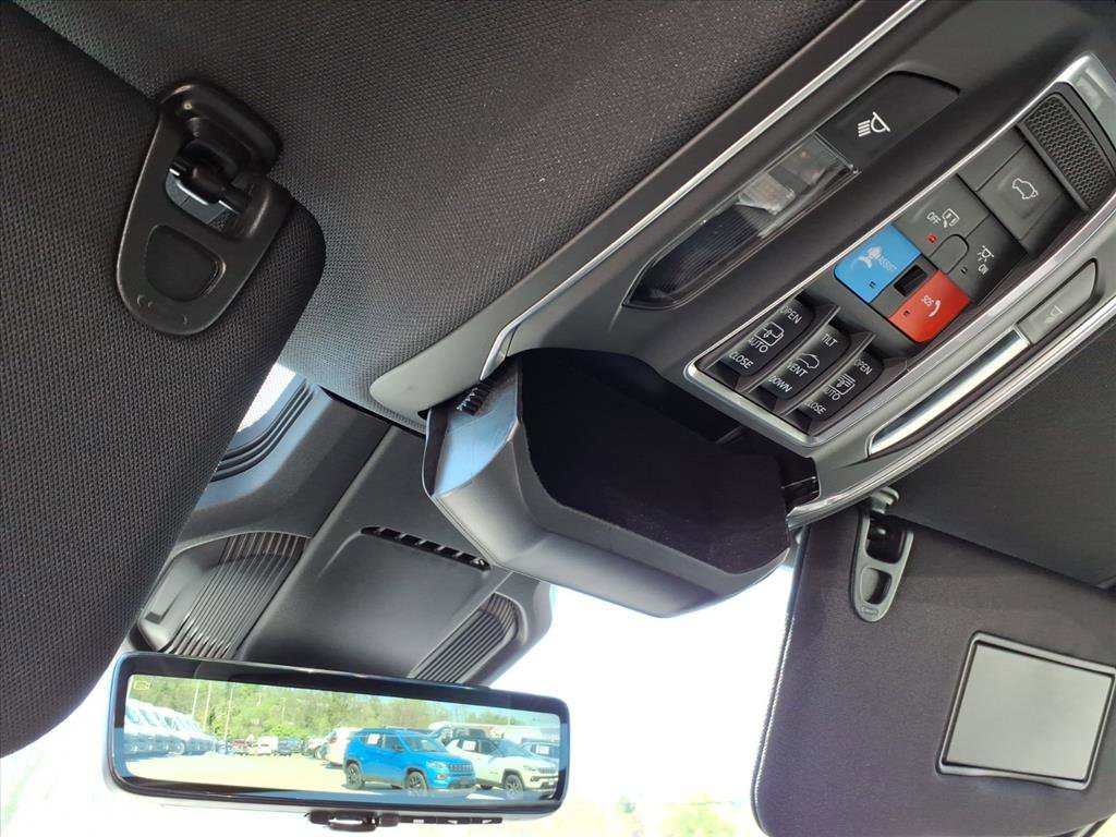 New 2026 Jeep Cherokee Overland image 35