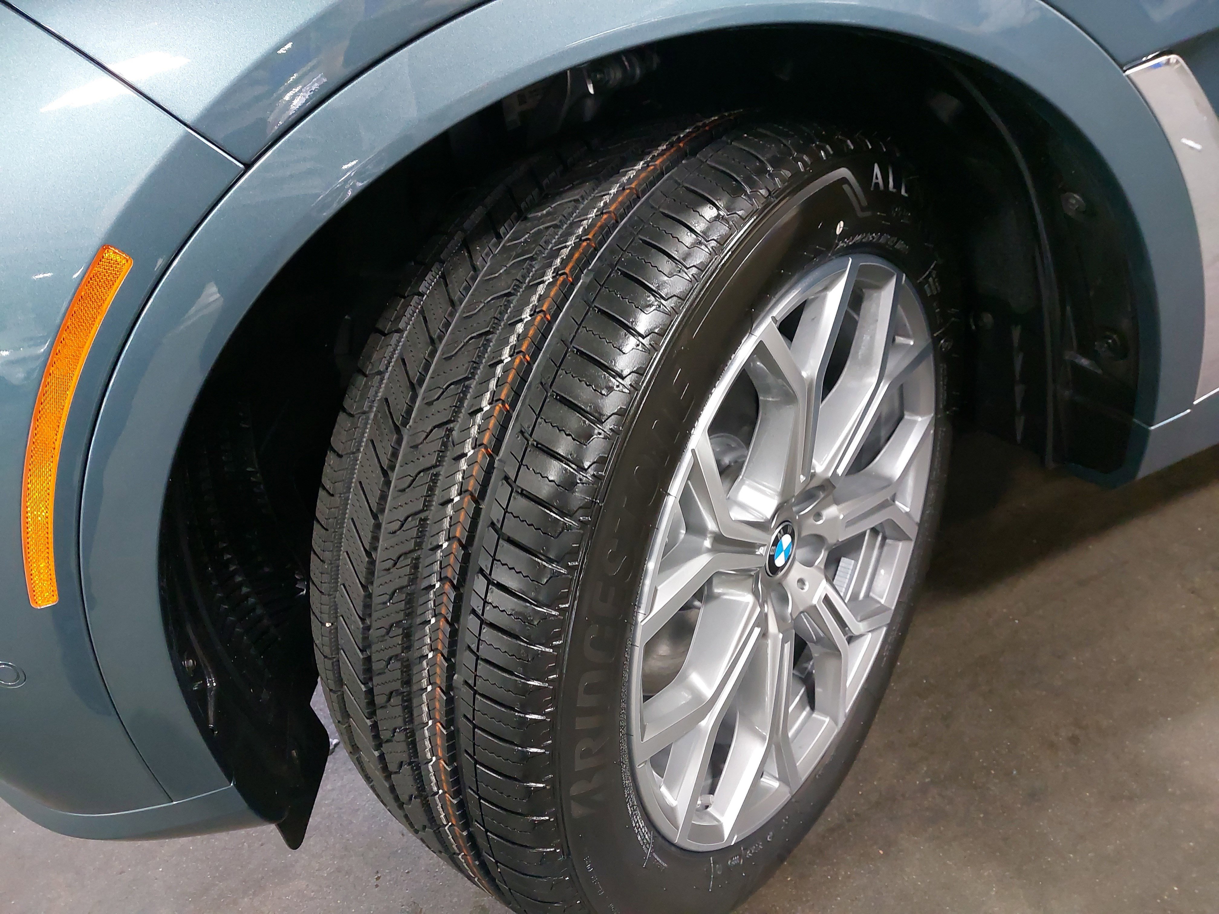 New 2026 BMW X7 xDrive40i w/ Premium Package image 35