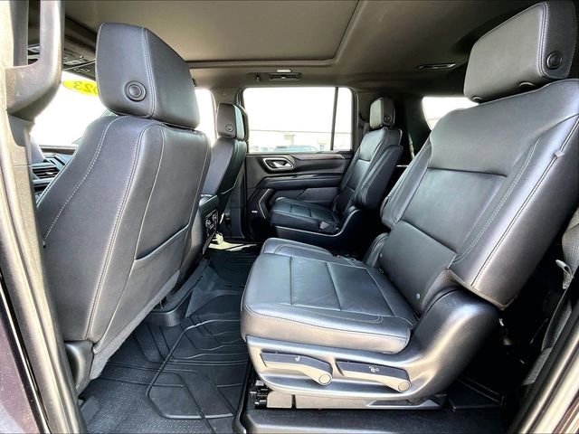 Used 2023 Chevrolet Suburban Z71 w/ Z71 Off-Road Package AWD/4WD image 15