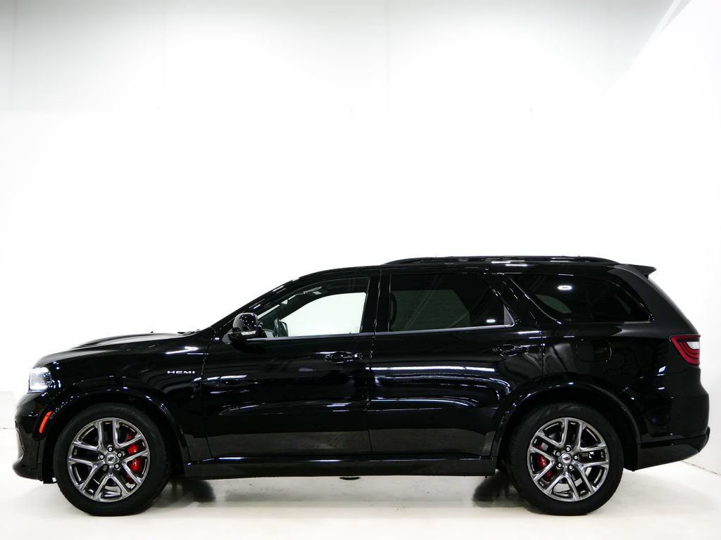 Used 2023 Dodge Durango R/T w/ Tow 'N Go Package AWD/4WD image 6