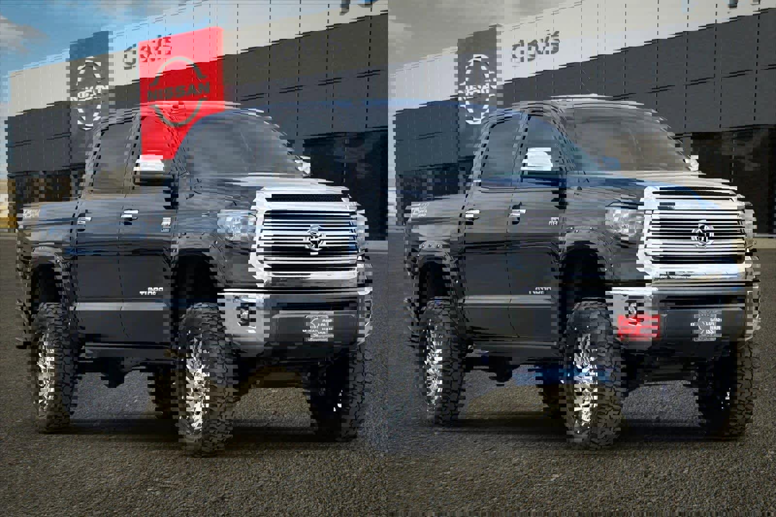 Used 2017 Toyota Tundra Limited image 10