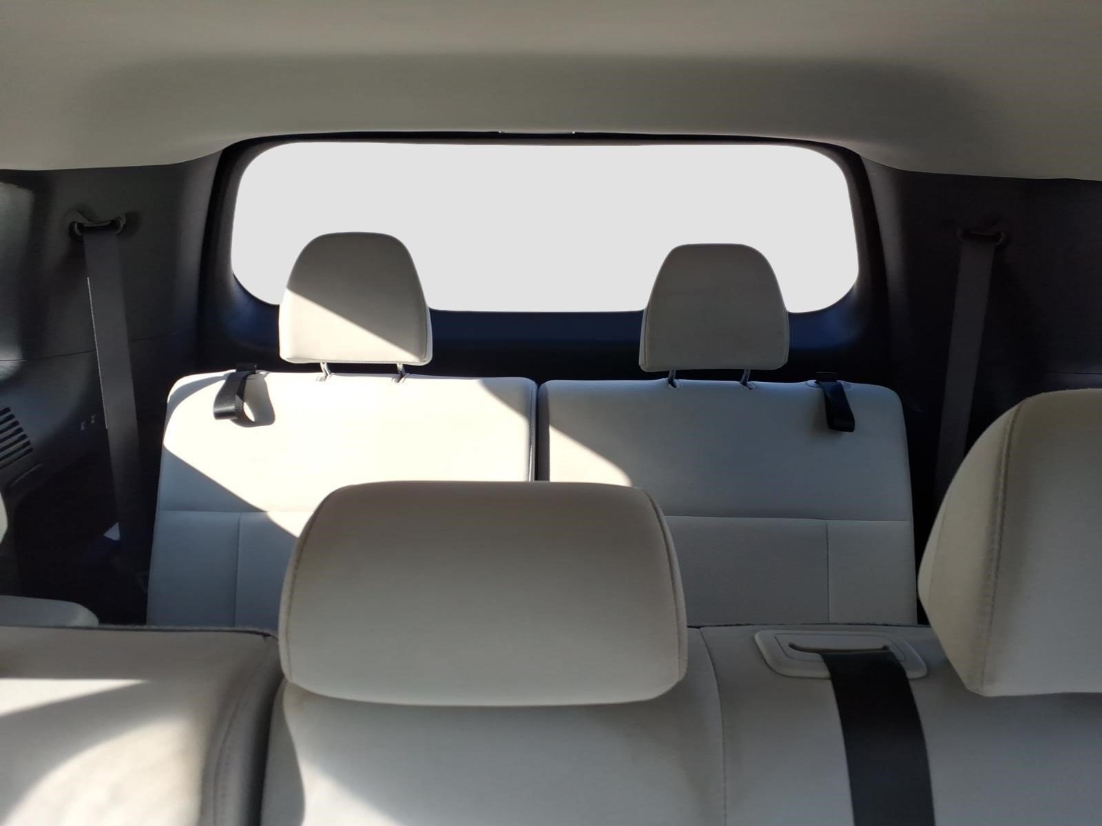 Used 2025 Hyundai Santa Fe SE FWD image 12