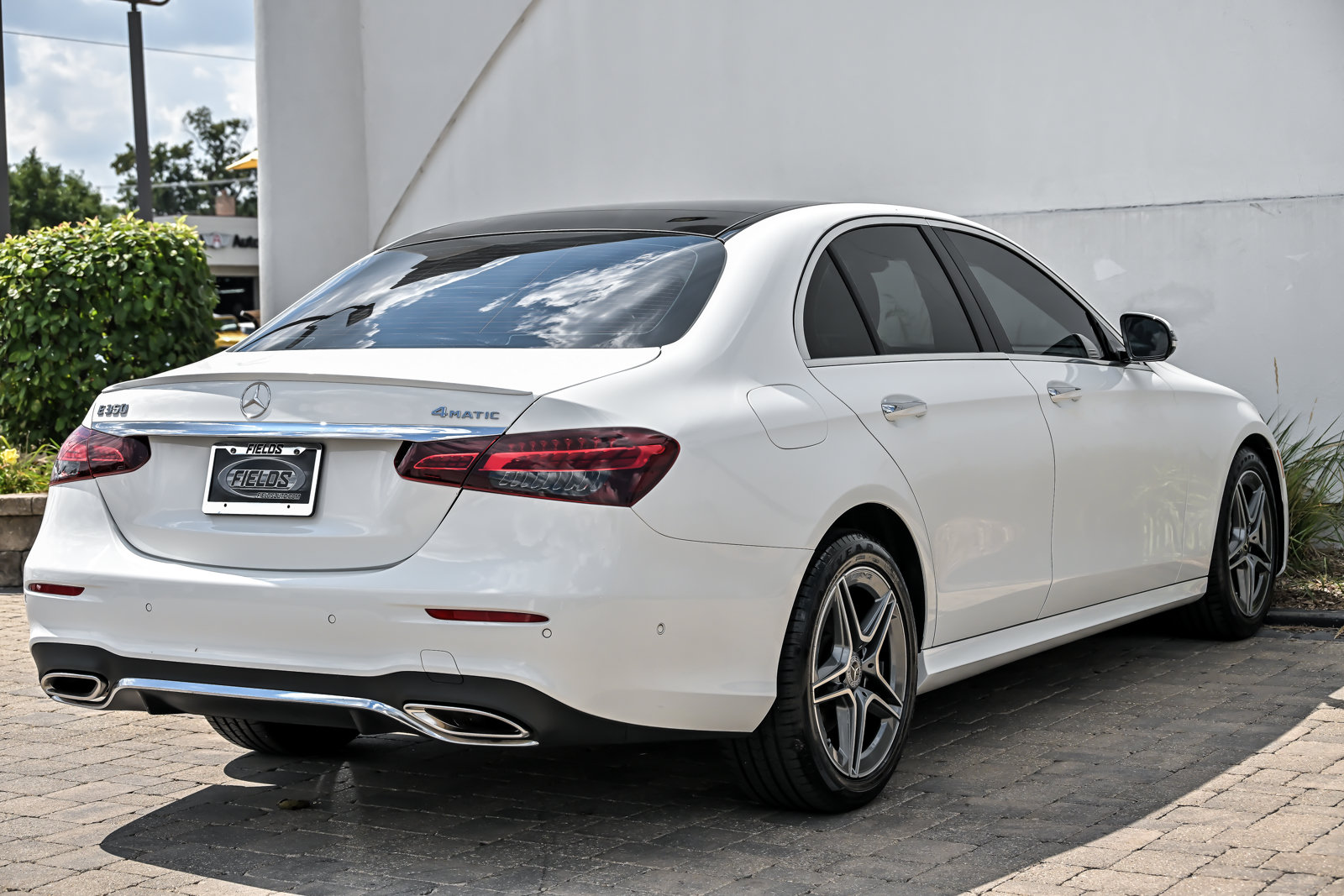 Used 2023 Mercedes-Benz E 350 4MATIC Sedan image 13