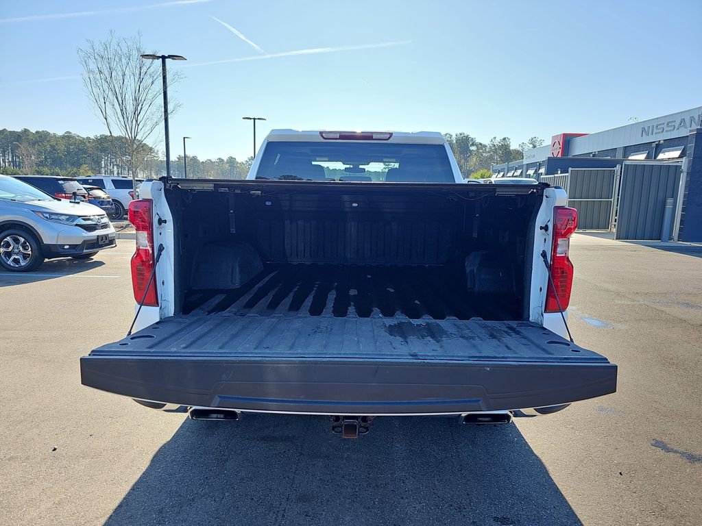 Used 2021 Chevrolet Silverado 1500 LT w/ Z71 Off-Road Package image 17