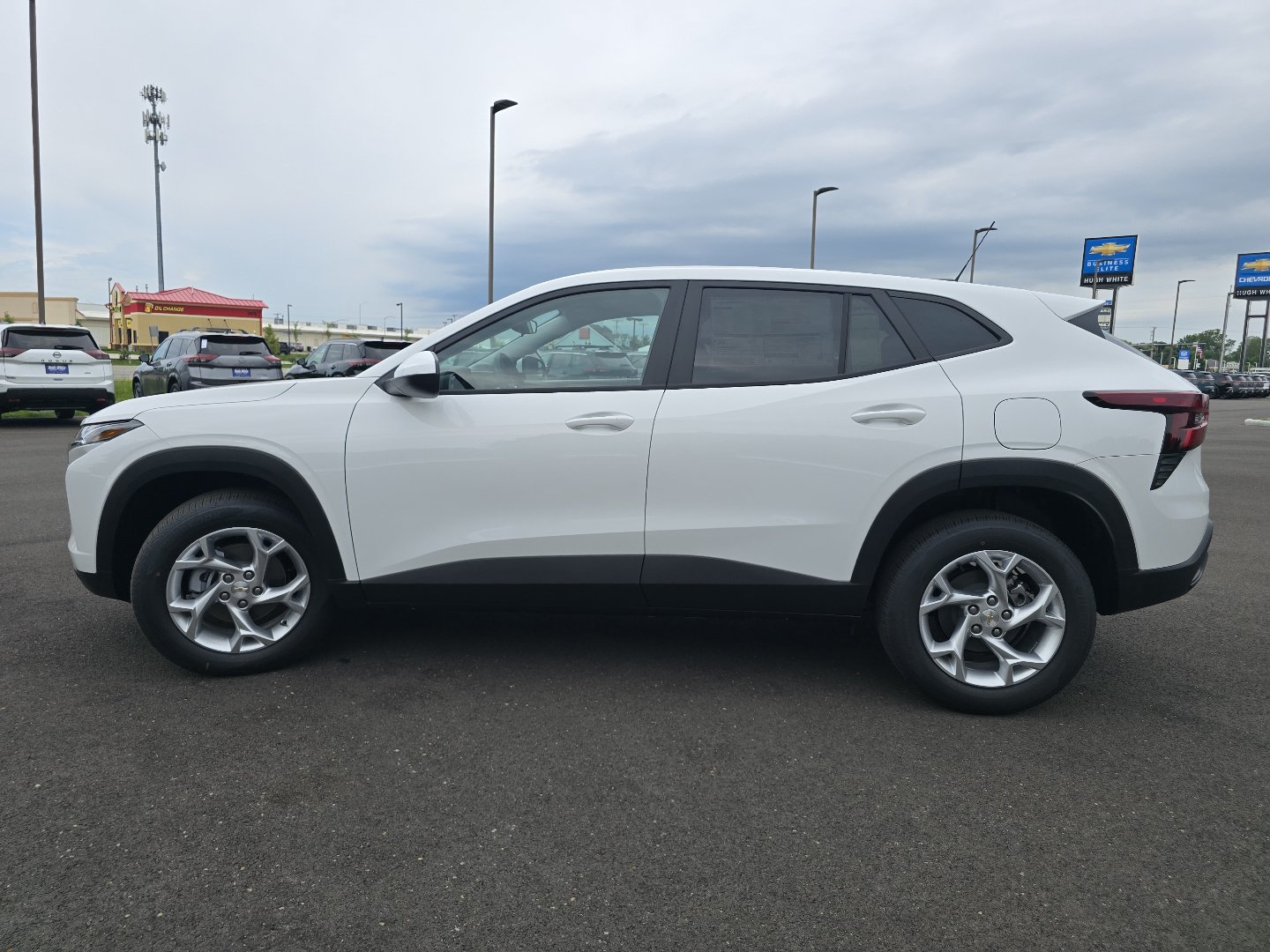 New 2026 Chevrolet Trax LS w/ LS Convenience Package FWD image 9