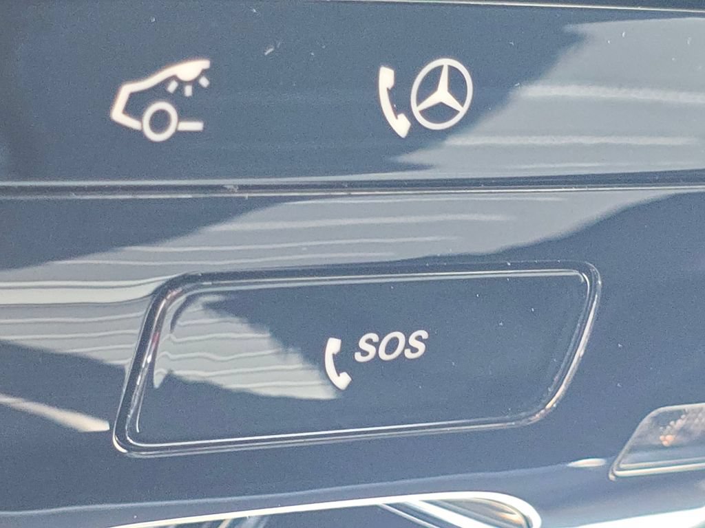 New 2026 Mercedes-Benz C 300 4MATIC Sedan image 9