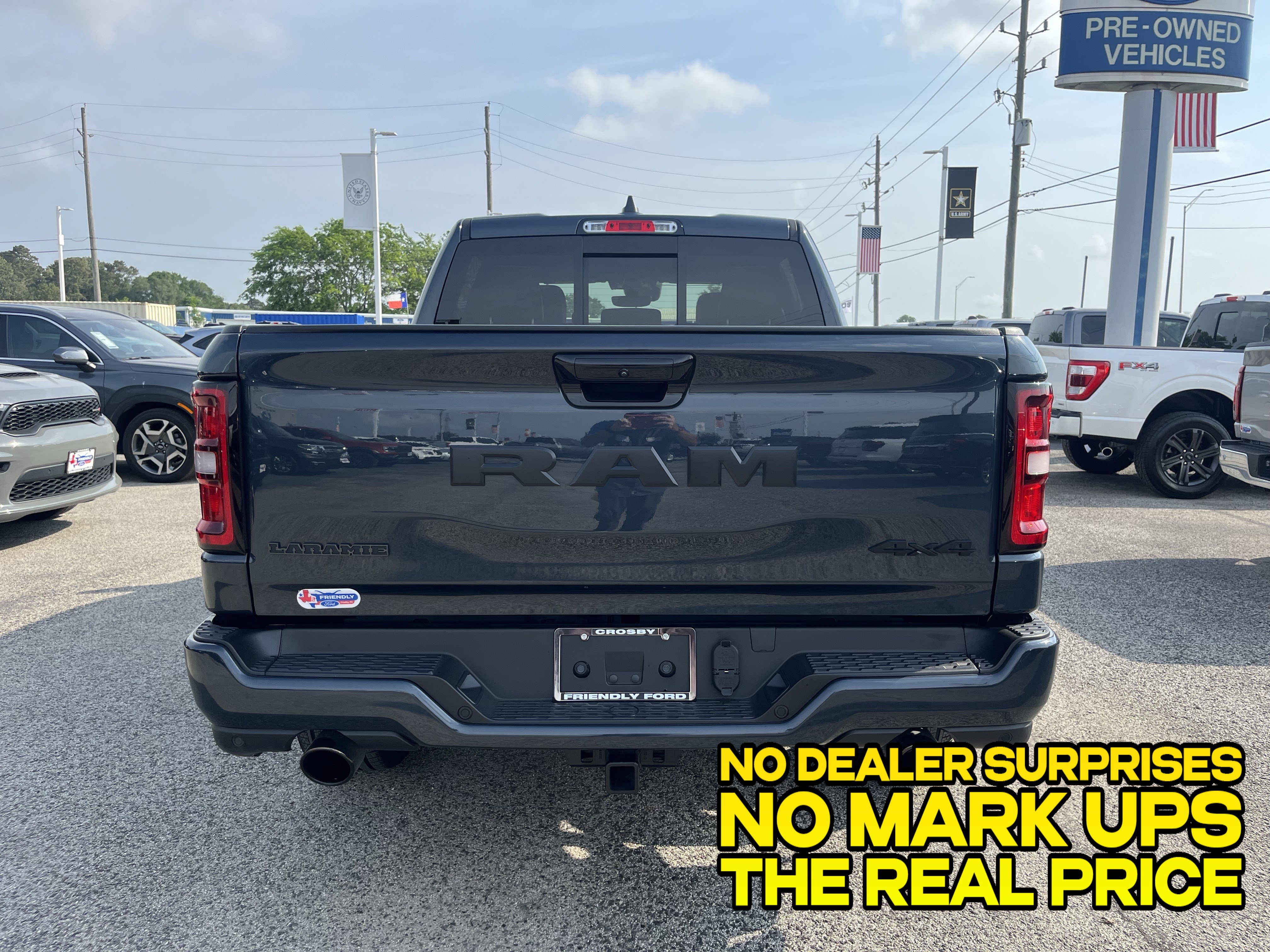 Used 2026 RAM 1500 Laramie w/ Night Edition AWD/4WD image 3