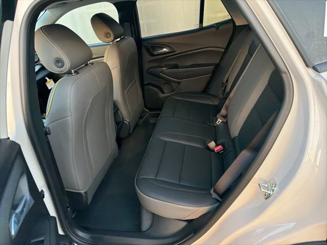 New 2026 Chevrolet Trax ACTIV FWD image 22