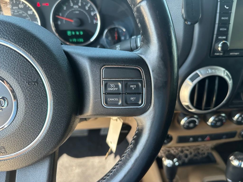 Used 2013 Jeep Wrangler Unlimited Sahara w/ Connectivity Group image 17