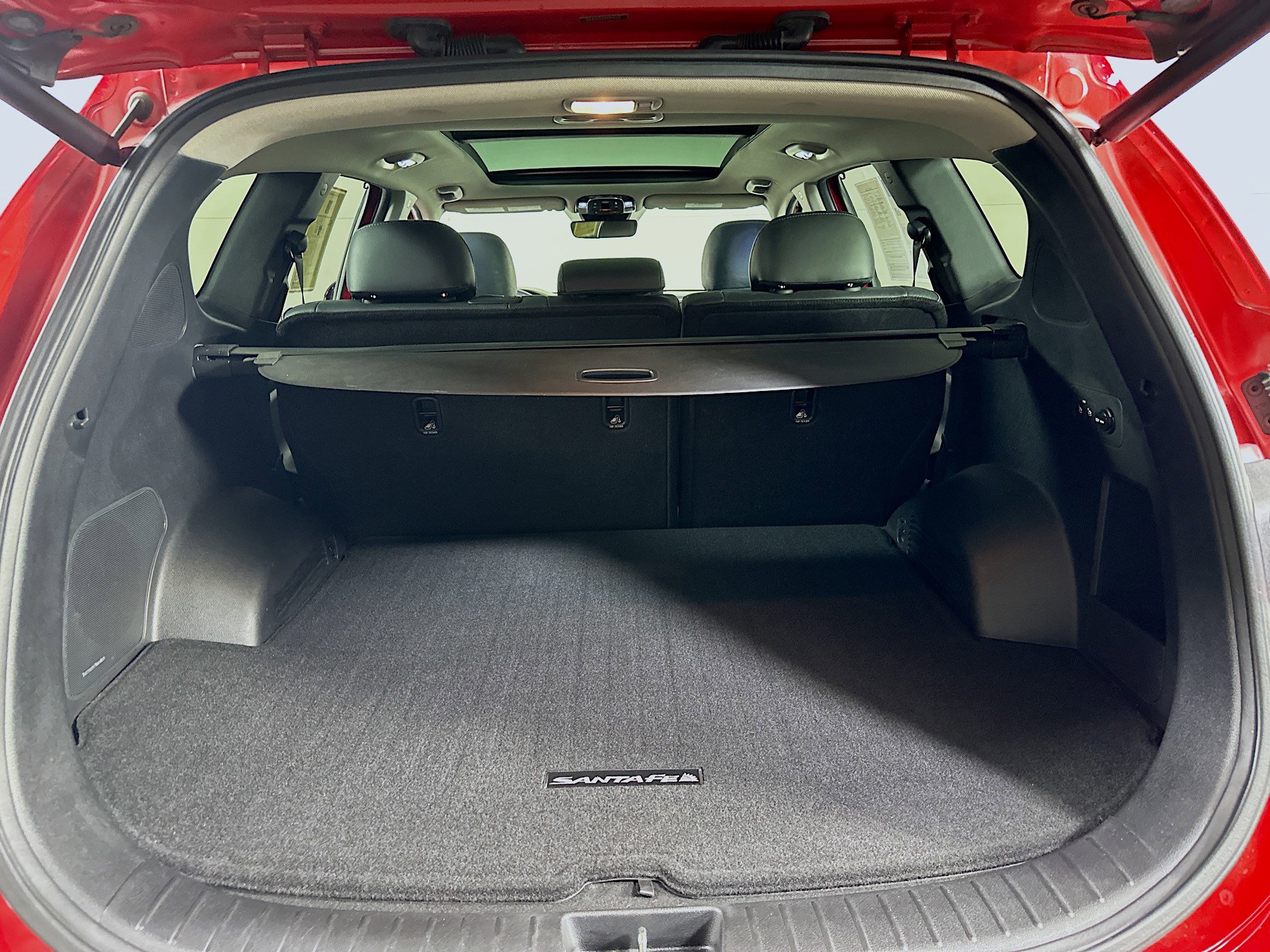 Used 2022 Hyundai Santa Fe SEL w/ Convenience + Premium Package image 28