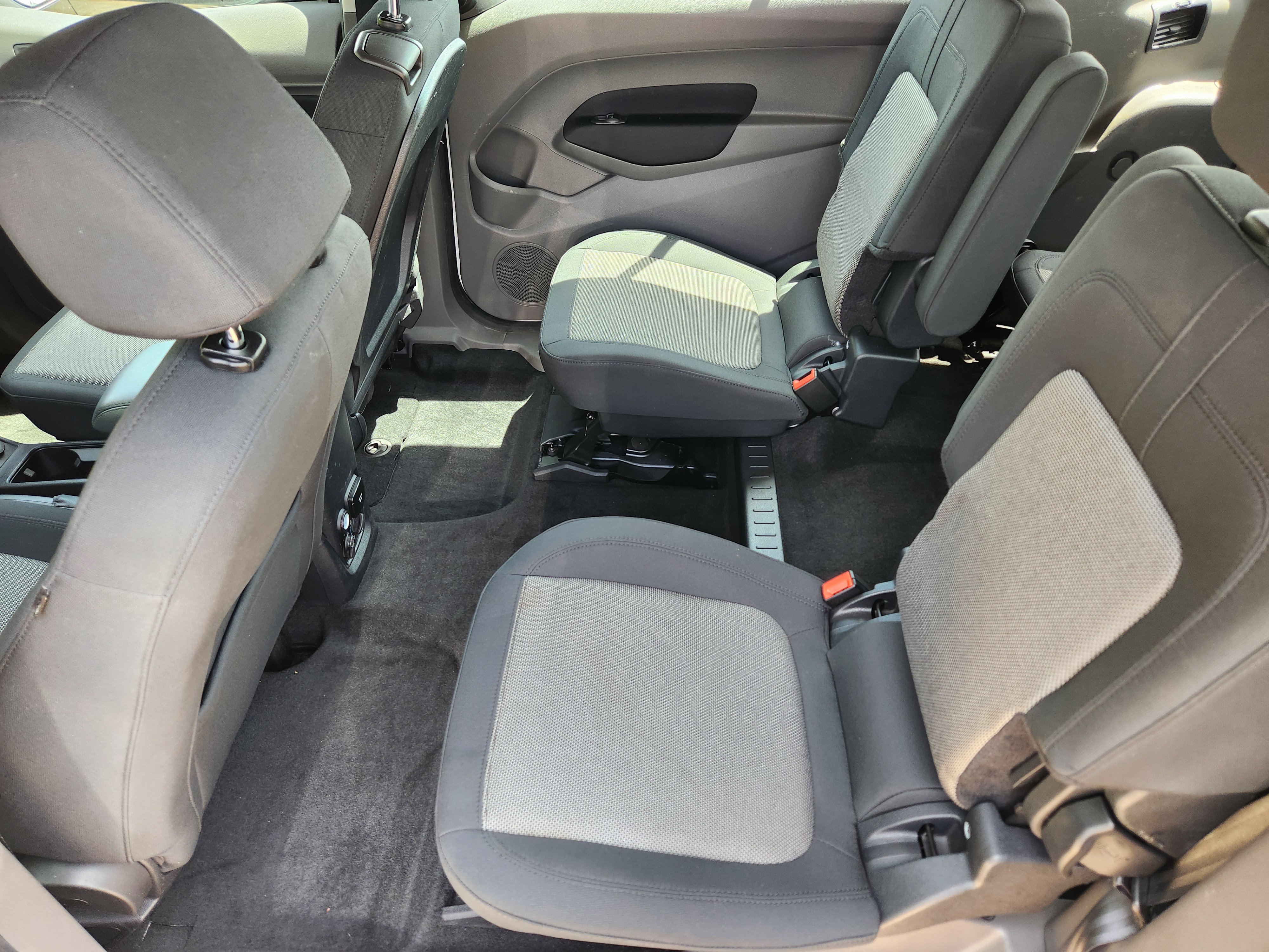 Used 2023 Ford Transit Connect XL FWD image 22