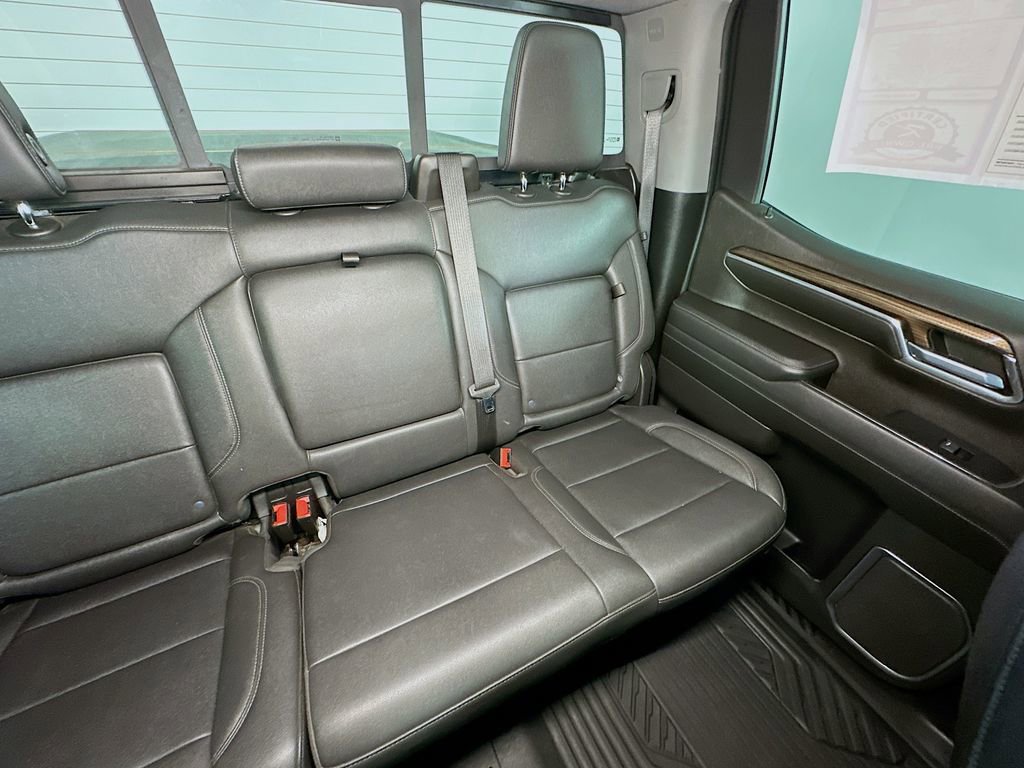 Used 2022 Chevrolet Silverado 1500 LT Trail Boss w/ Convenience Package II AWD/4WD image 14
