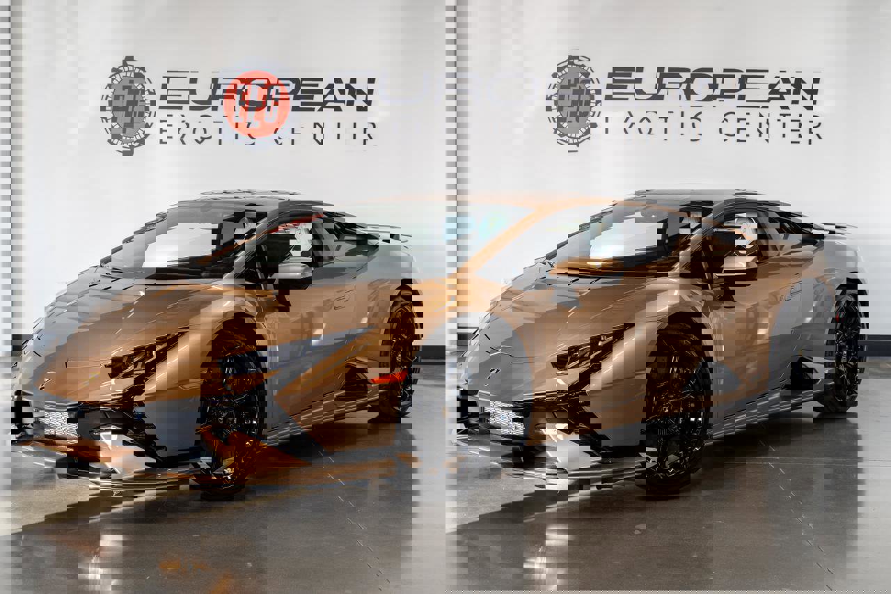 Used 2024 Lamborghini Huracan Tecnica image 25