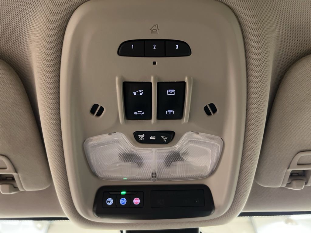 Used 2021 Buick Encore GX Essence w/ Advanced Technology Package image 28