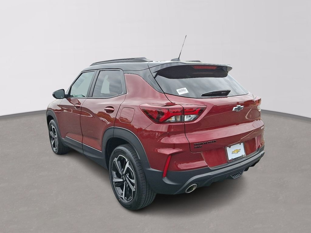 Certified 2023 Chevrolet TrailBlazer RS w/ Sun and Liftgate Package AWD/4WD image 4