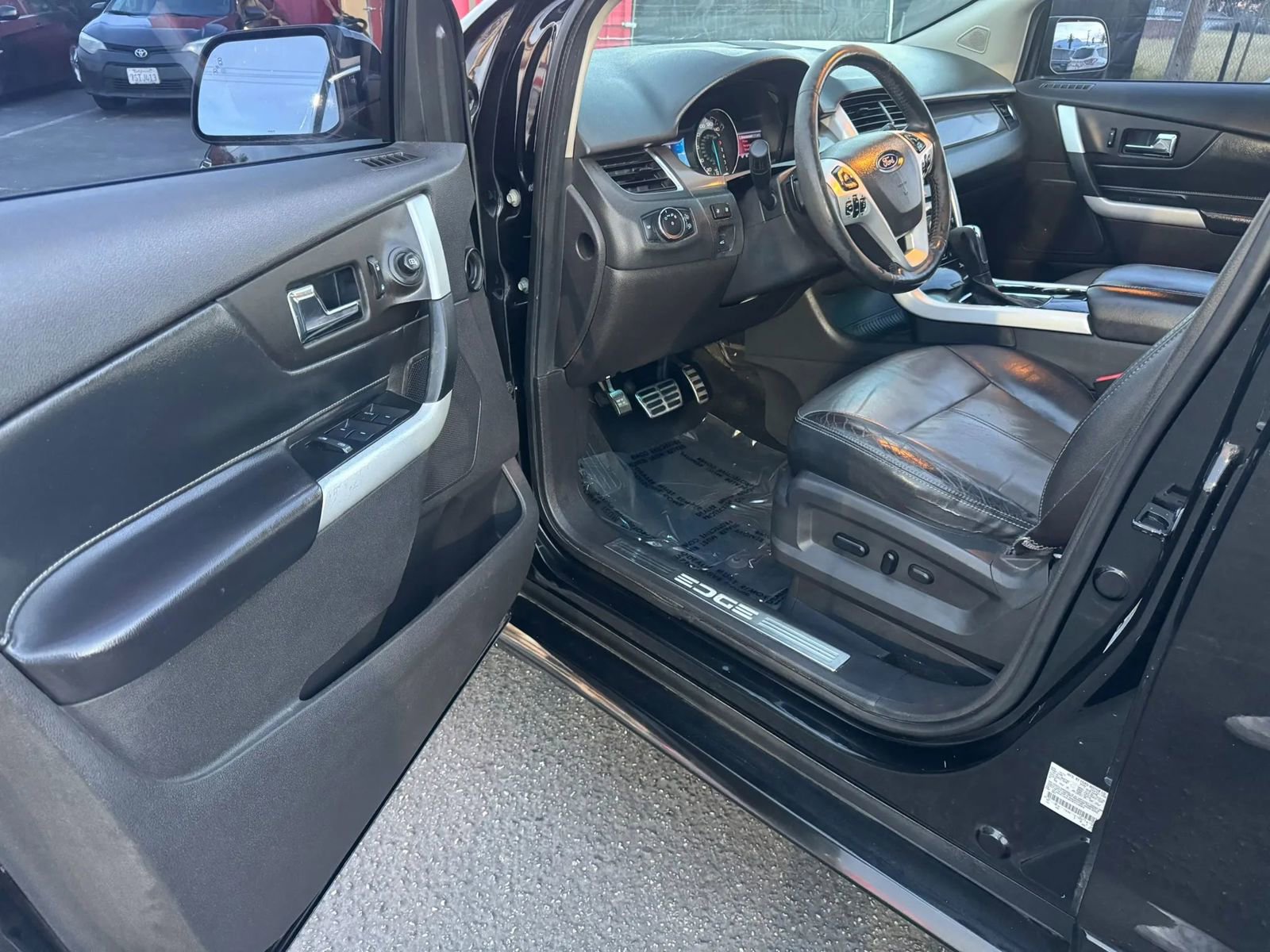 Used 2013 Ford Edge Sport w/ Driver Entry Pkg image 20