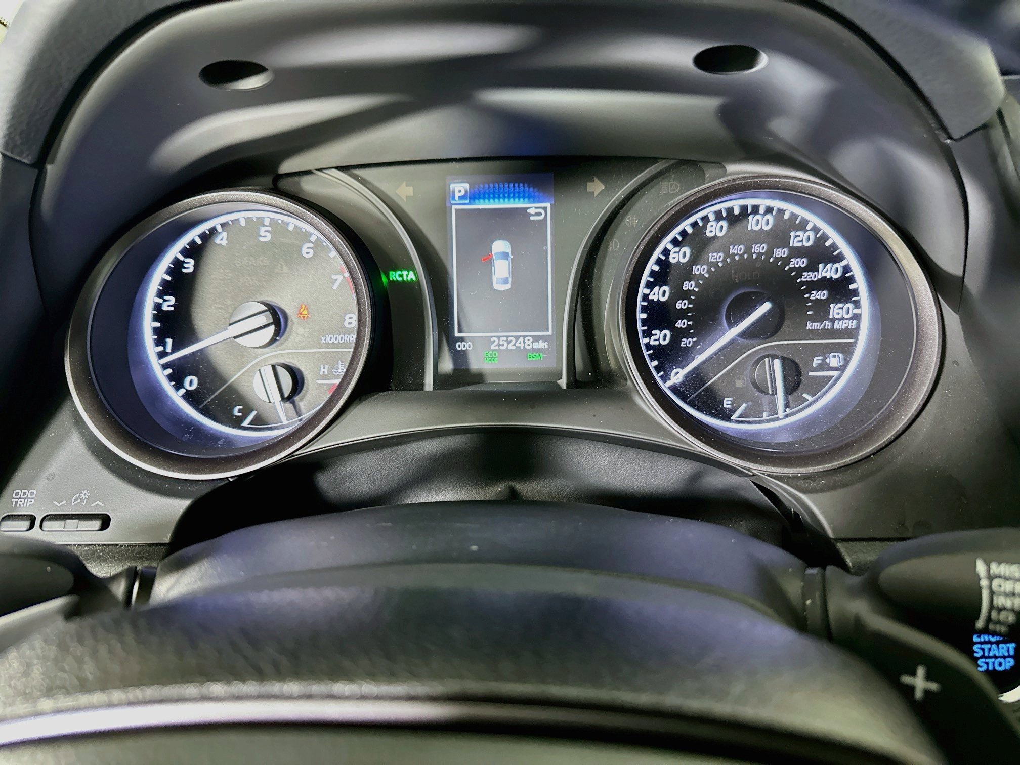 Used 2024 Toyota Camry SE w/ Convenience Package FWD image 19