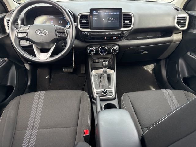 Certified 2023 Hyundai Venue SEL image 4