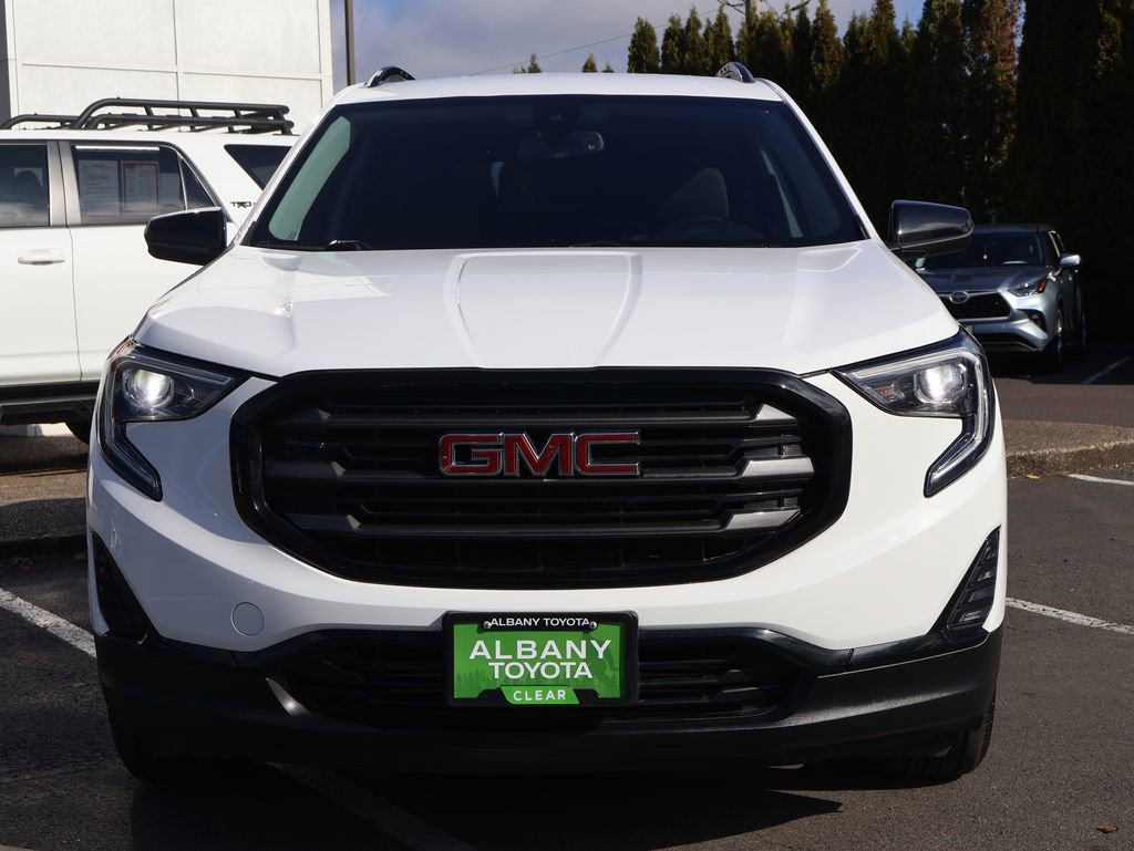 Used 2020 GMC Terrain SLE w/ Elevation Edition image 11