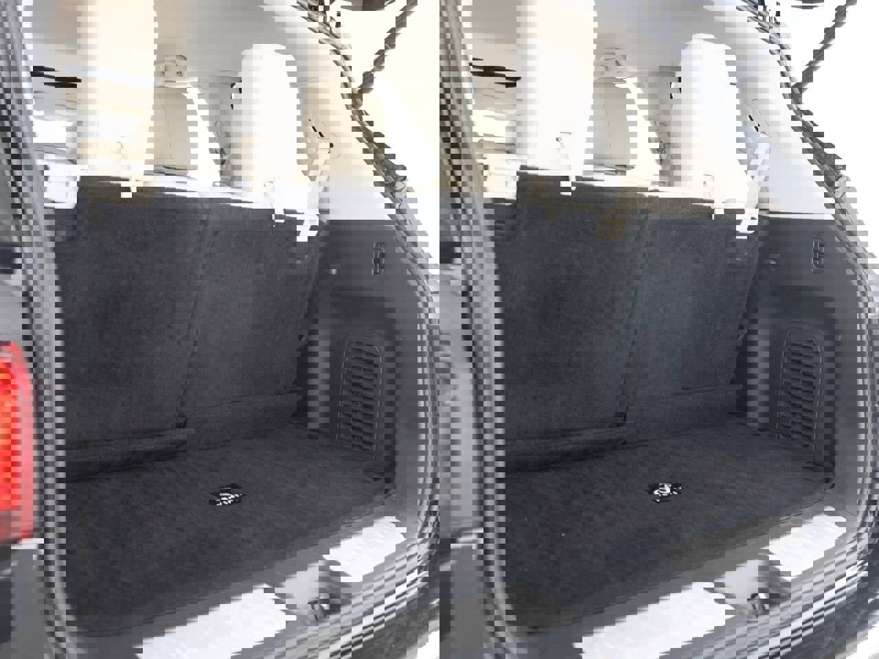 Used 2019 INFINITI QX60 Luxe w/ Essential Package image 42