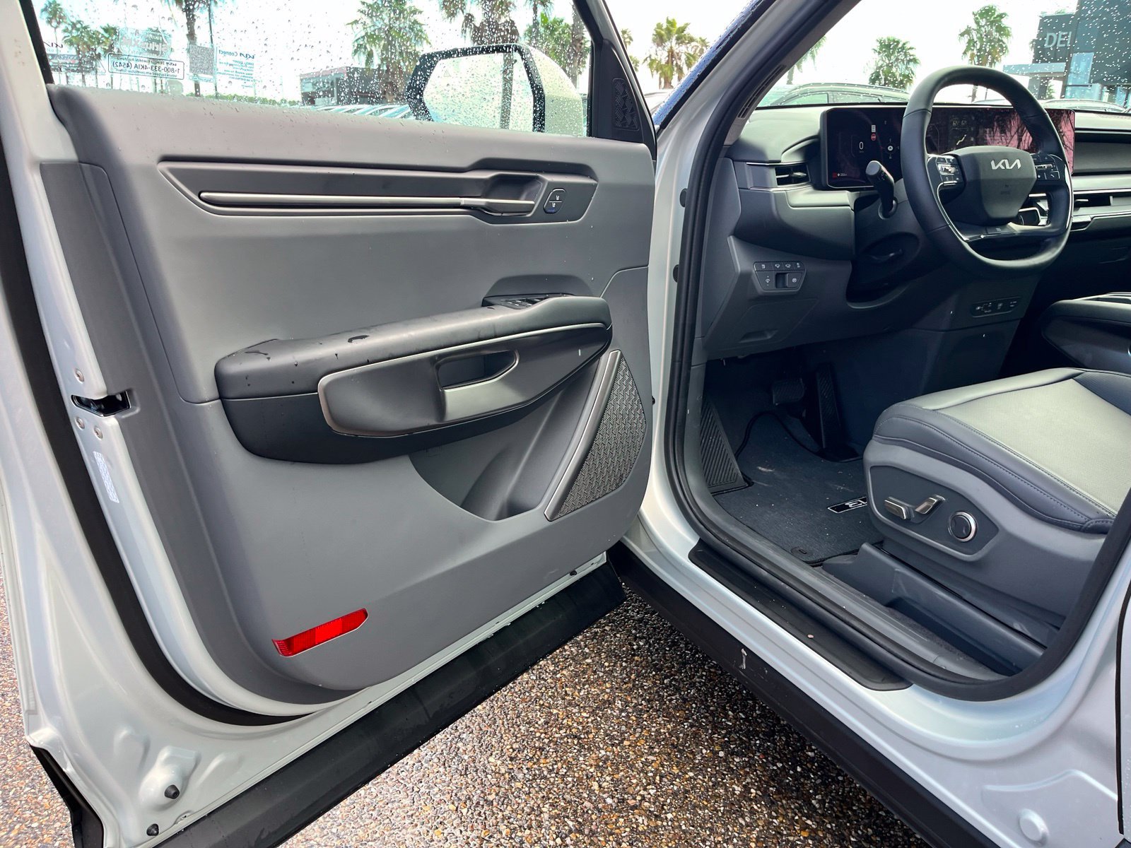 New 2026 Kia EV9 Light RWD image 14