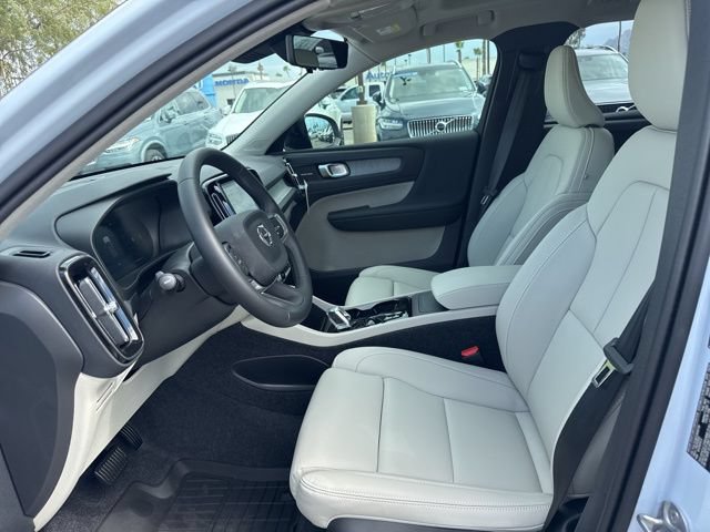 New 2026 Volvo XC40 B5 Ultra w/ Climate Package AWD/4WD image 10