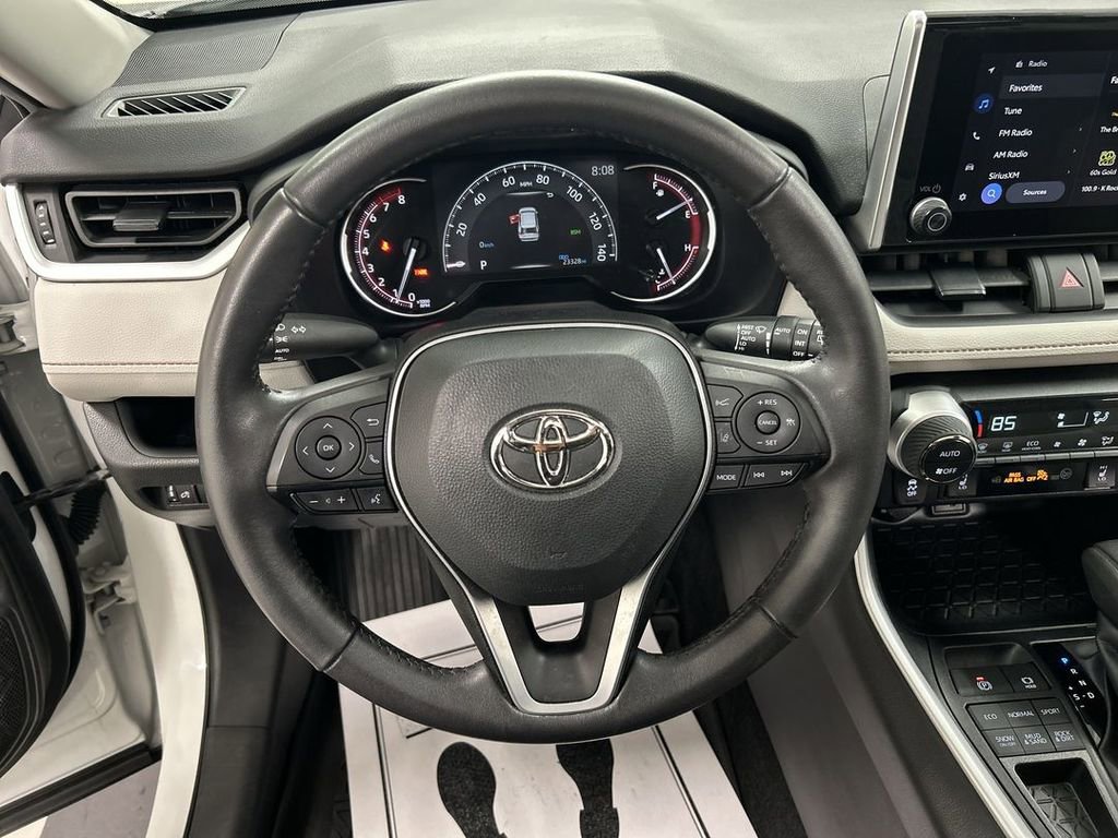 Used 2023 Toyota RAV4 XLE w/ Convenience Package AWD/4WD image 4