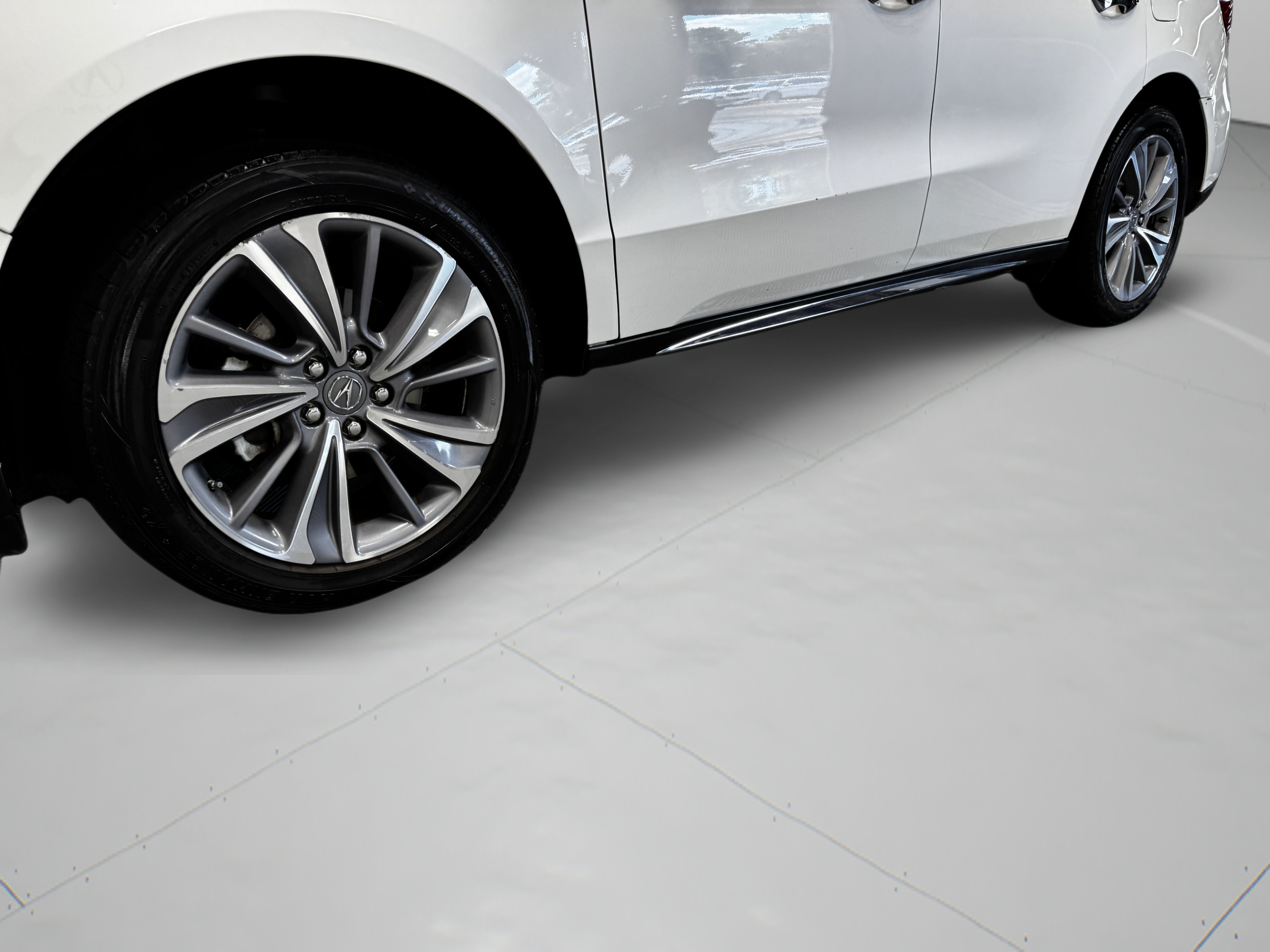 Certified 2018 Acura MDX w/ Technology Package FWD image 44