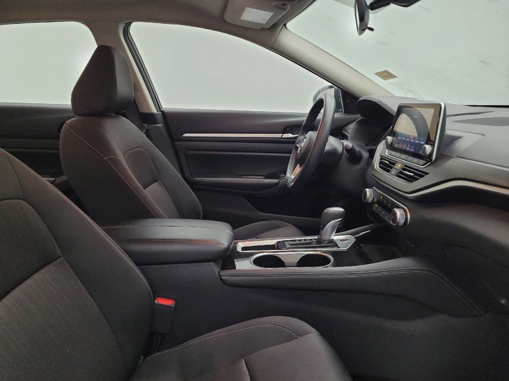 Used 2023 Nissan Altima 2.5 SV image 21