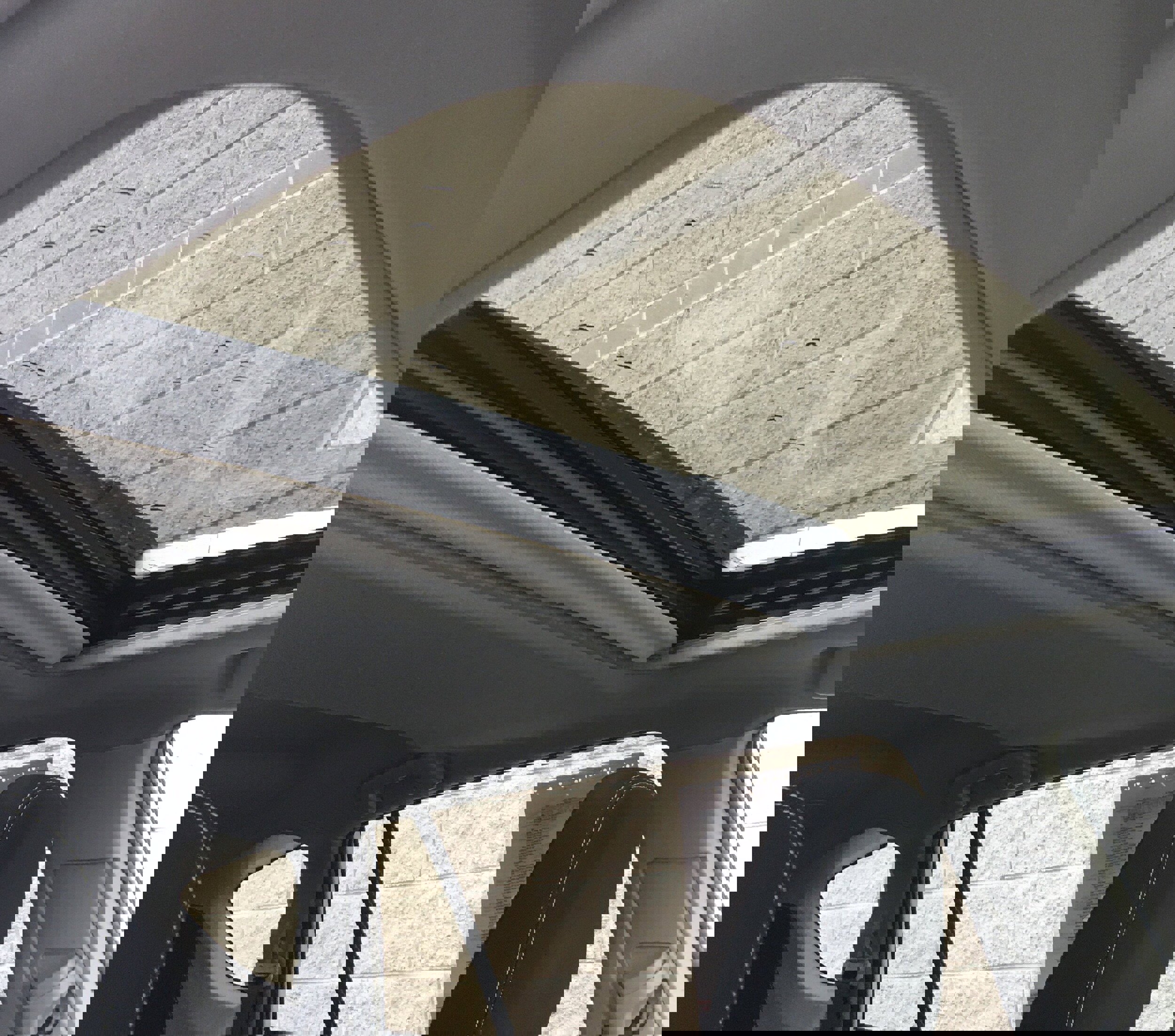 Used 2015 Toyota RAV4 XLE image 8