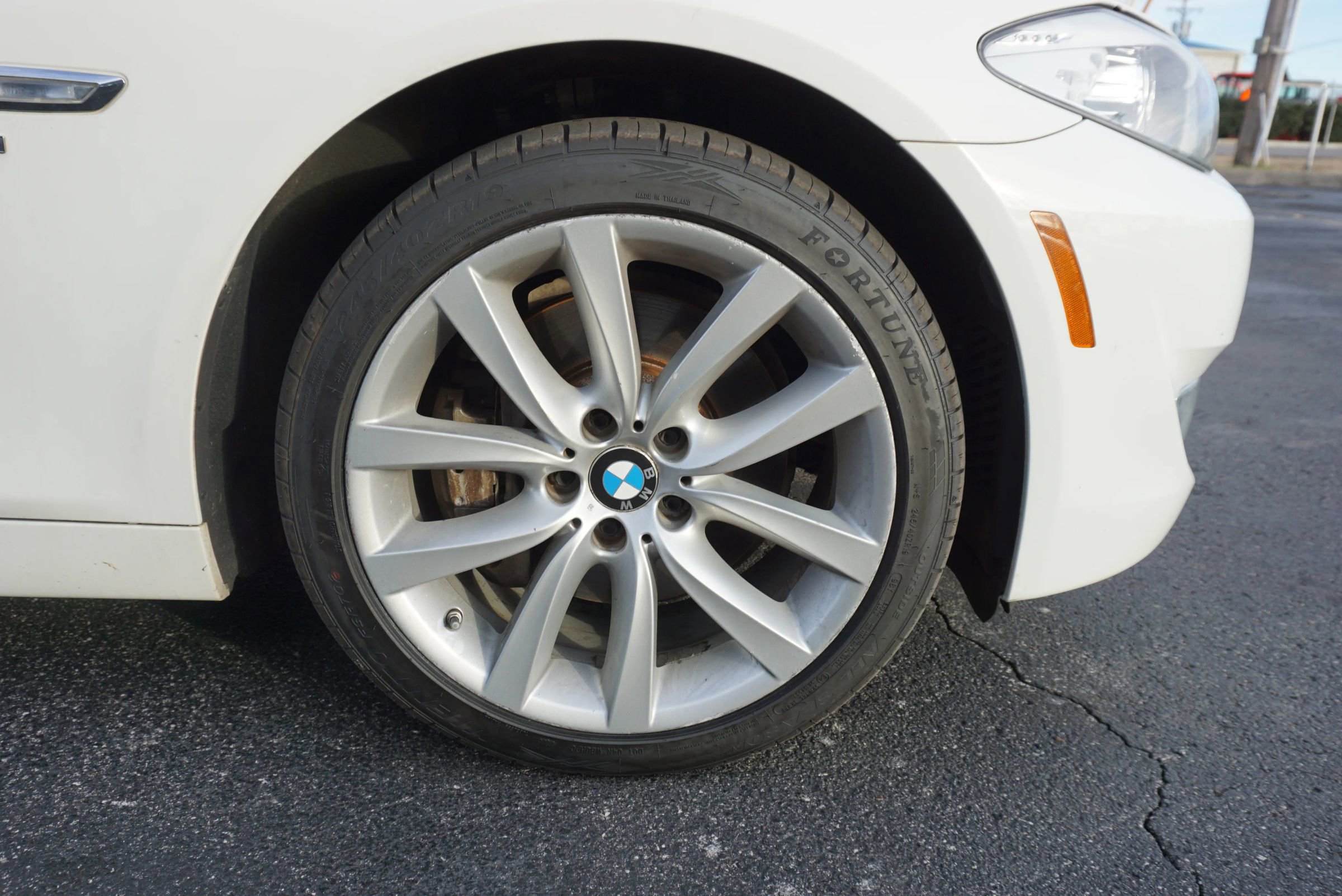 Used 2011 BMW 535i xDrive Sedan image 36
