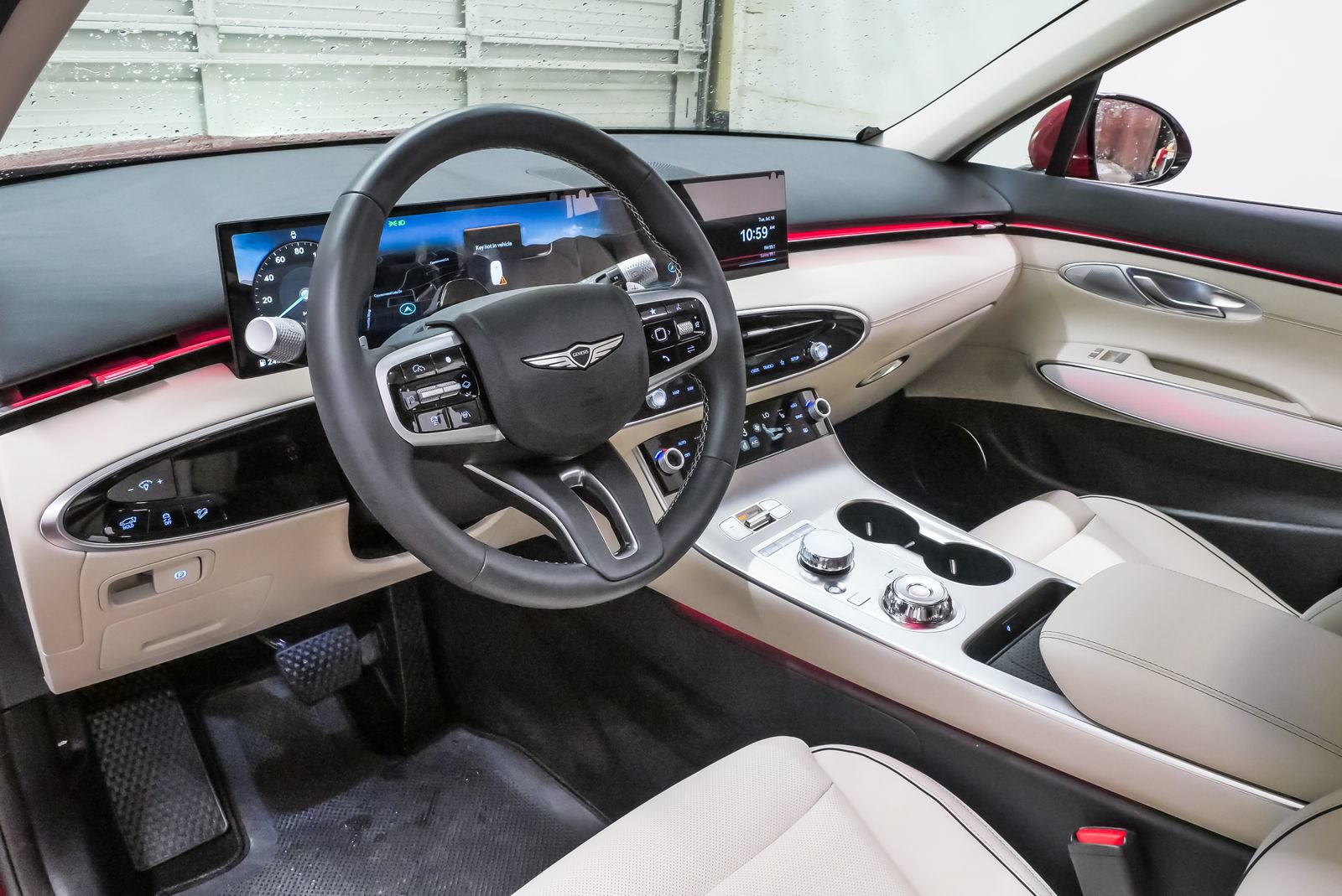 Certified 2026 Genesis GV70 2.5T Advanced AWD/4WD image 2