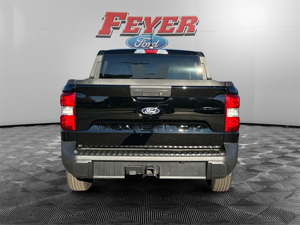 New 2025 Ford Maverick XLT w/ XLT Luxury Package image 4