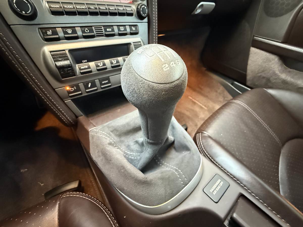 Used 2007 Porsche Cayman S image 19