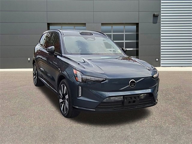 New 2025 Volvo EX90 Ultra image 1