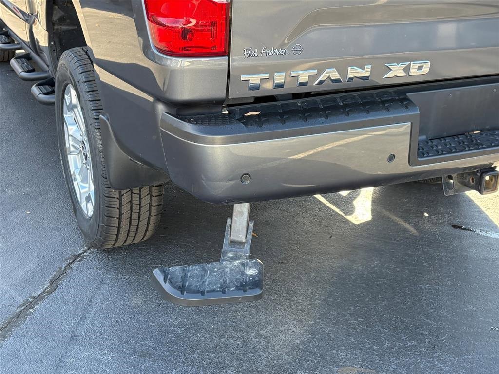 Used 2024 Nissan Titan SV w/ SV Convenience Package image 26