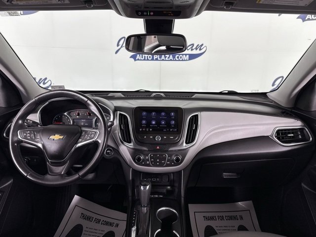 Used 2020 Chevrolet Equinox Premier image 2