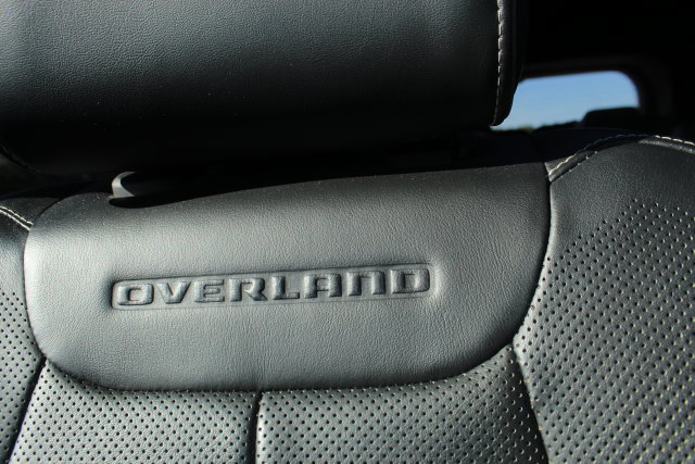 Used 2021 Jeep Grand Cherokee L Overland w/ Luxury Tech Group IV AWD/4WD image 27