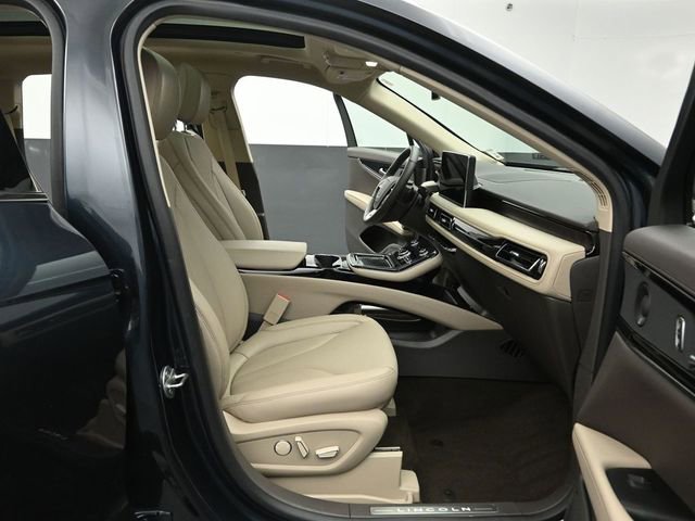 Certified 2023 Lincoln Nautilus Reserve w/ Equipment Group 201A image 30