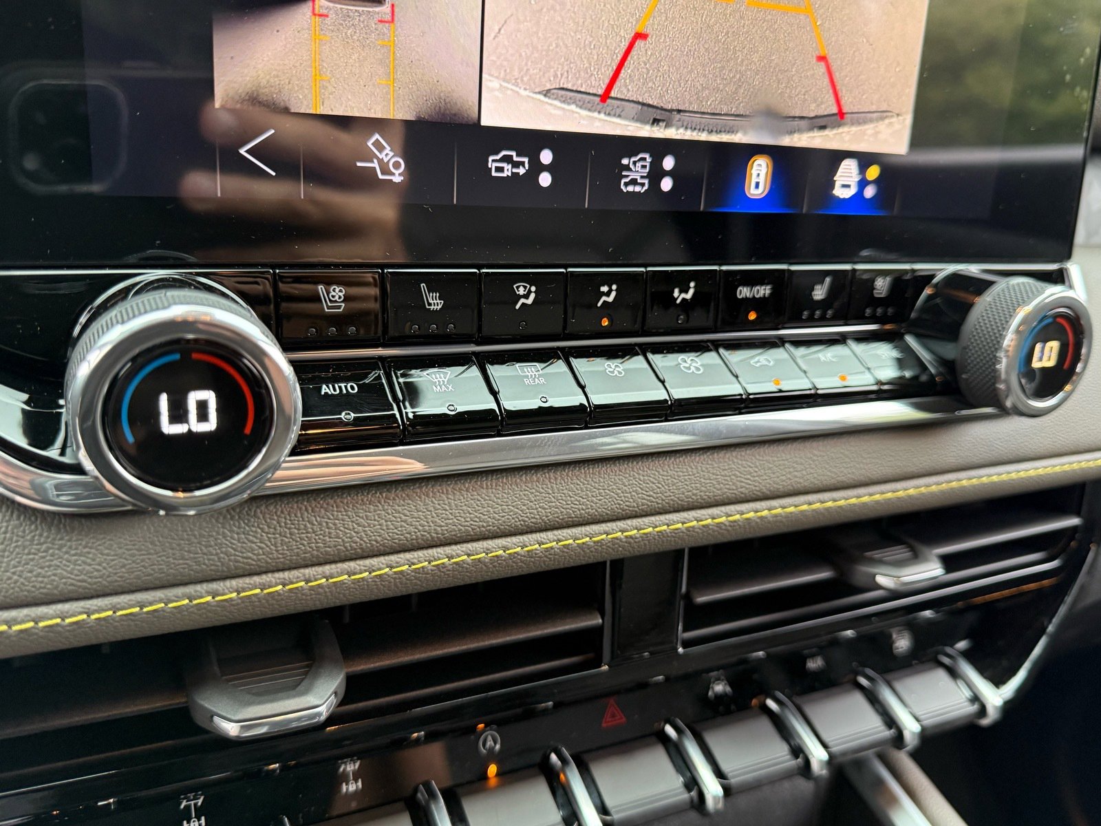 New 2026 Chevrolet Colorado ZR2 w/ Technology Package image 22