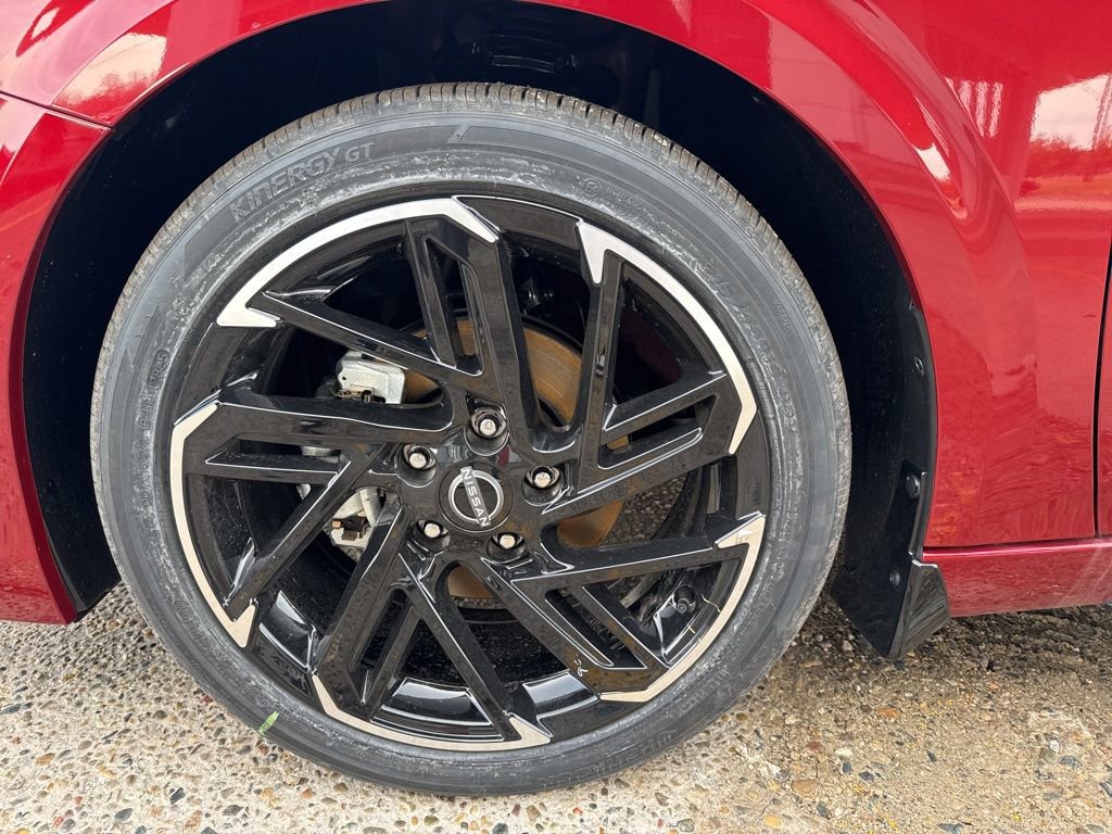 New 2026 Nissan Sentra SR w/ SR Premium Package image 10