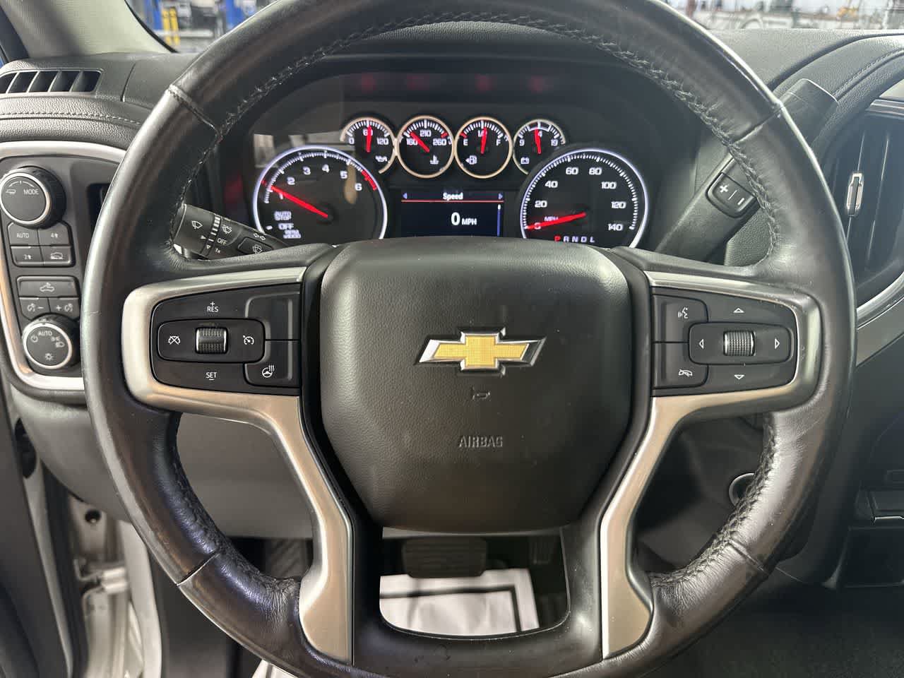 Used 2020 Chevrolet Silverado 1500 LT w/ All-Star Edition AWD/4WD image 14