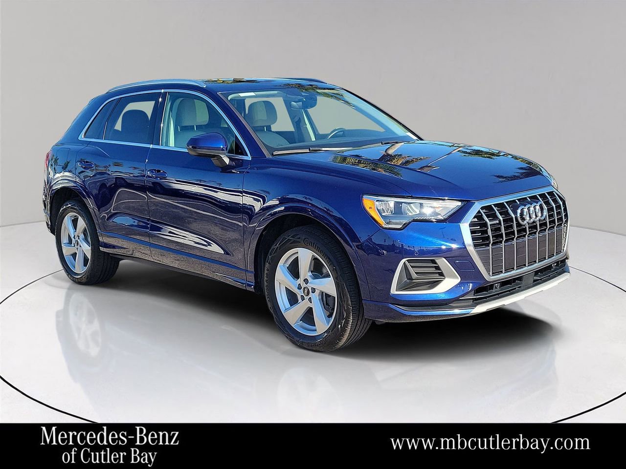 Used 2022 Audi Q3 2.0T Premium w/ Convenience Package image 1