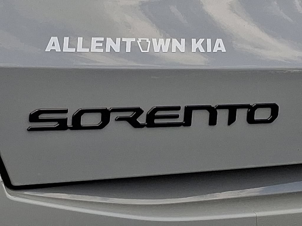 Certified 2025 Kia Sorento X-Line EX AWD/4WD image 32